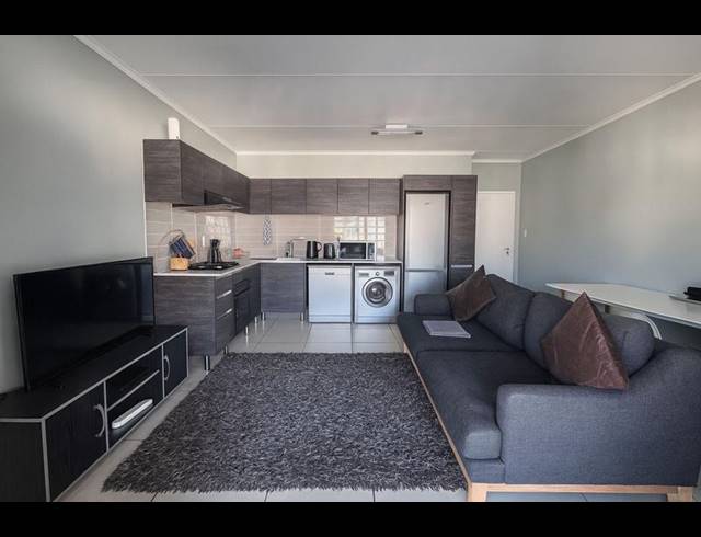 1 BEDROOM APARTMENT FOR SALE IN PETERVALE
